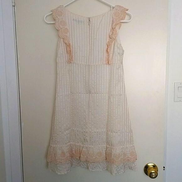 Prideglide ruffle sleeve dress in peach, size 38 - Picture 2 of 4